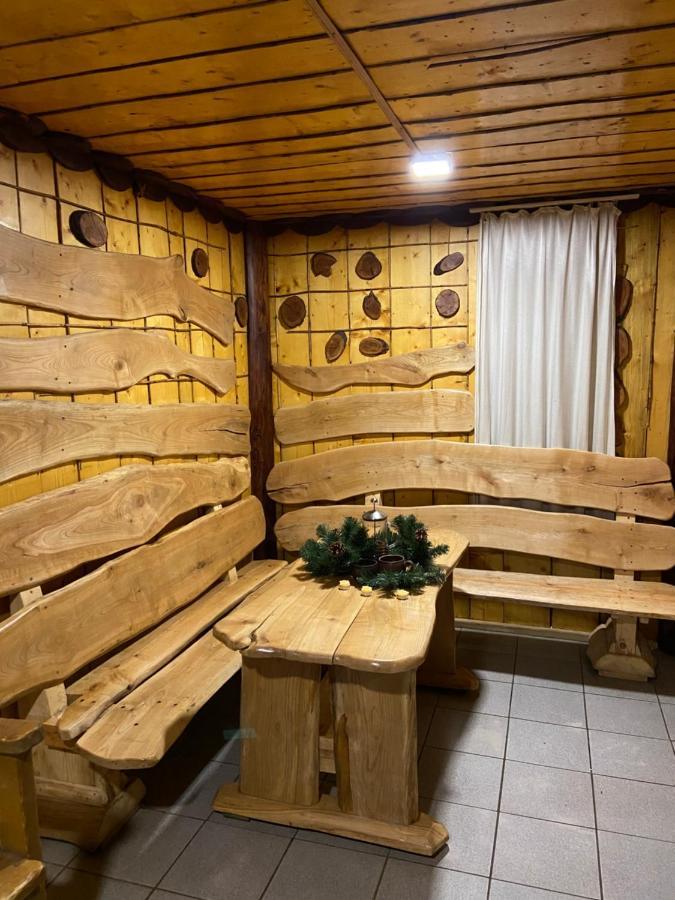 Karpats'Kyi Kalejdoskop Hotel Slavske Buitenkant foto