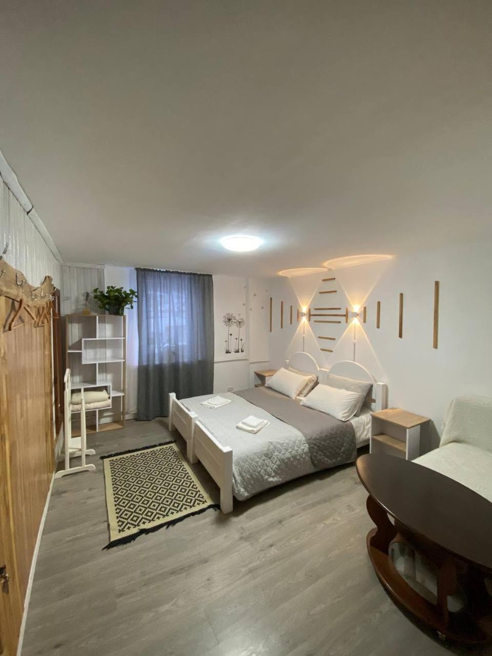 Karpats'Kyi Kalejdoskop Hotel Slavske Buitenkant foto